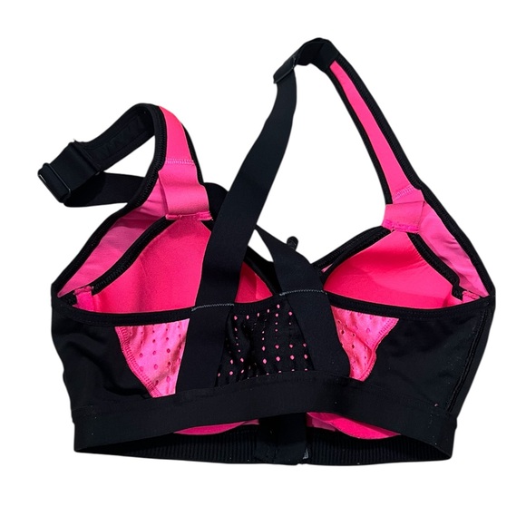 VSX - Picture 2 of 5